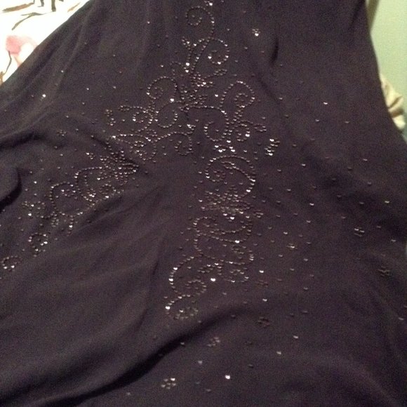 Formal dress - Picture 7 of 8